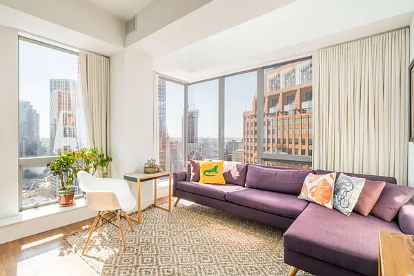 Sold by Compass | media 2