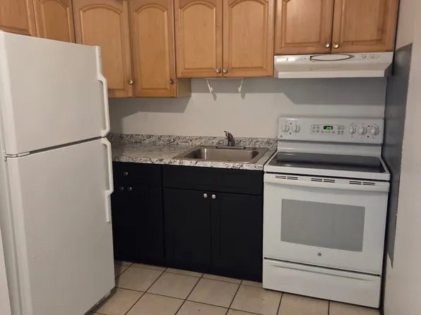 2501 Irene St APT C, Lutz, FL 33549
