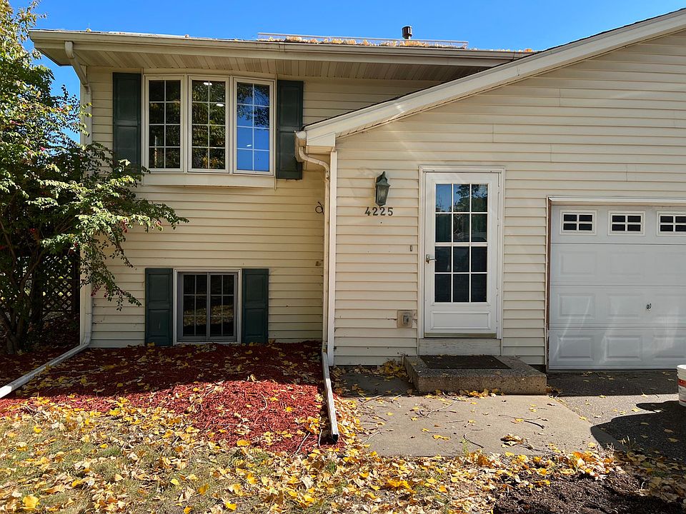 1st image of 4225 83rd Cir N