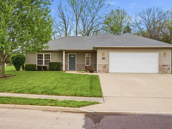 5290 N Burning Bush Rd, Columbia, MO 65202