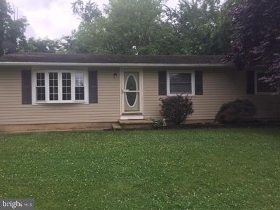 130 Pulaski Ave, Blackwood, NJ, 08012