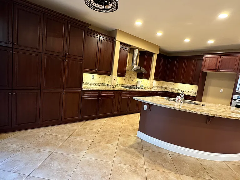 601 Barranca Ct — Photo 10
