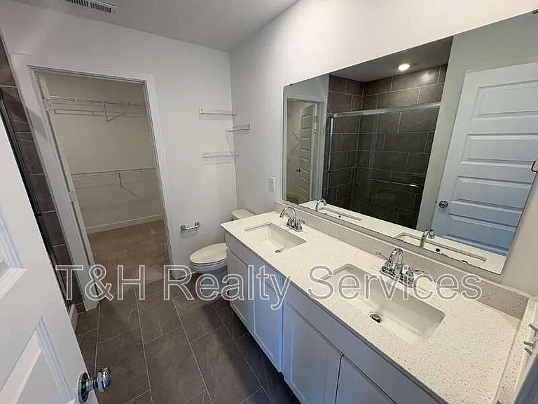 6831 Orchard Run Cir — Photo 24