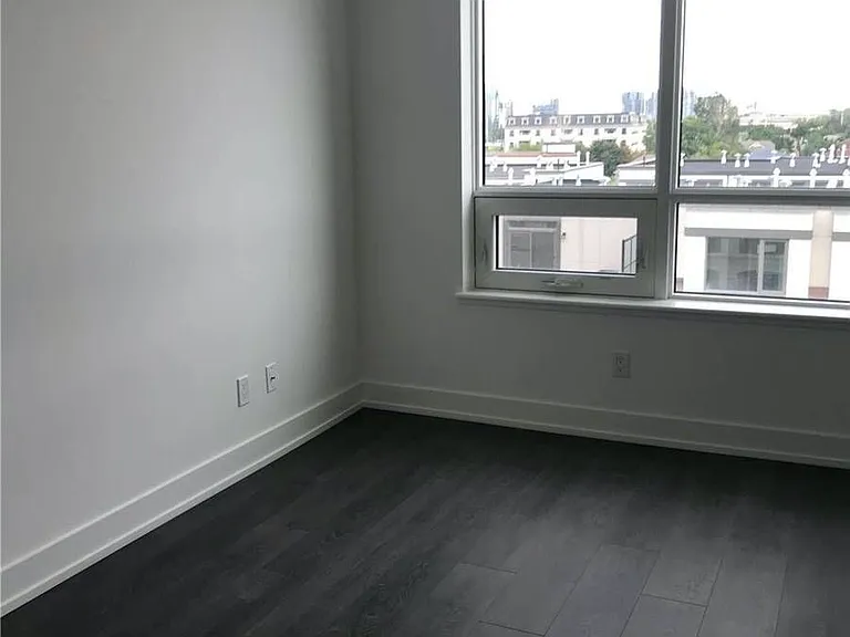 268 Buchanan Dr #709W — Photo 3