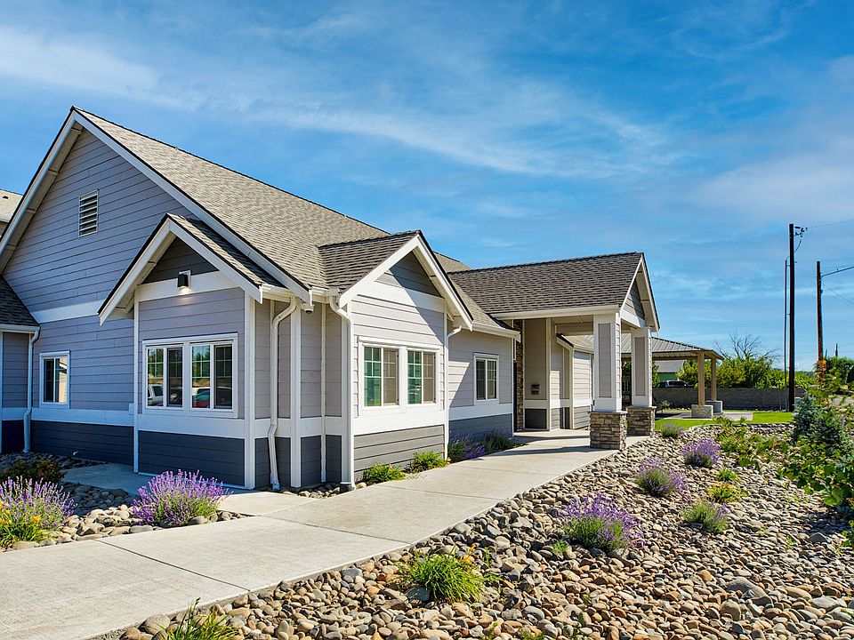 Stonewood 1205 E Spruce St Yakima WA Zillow
