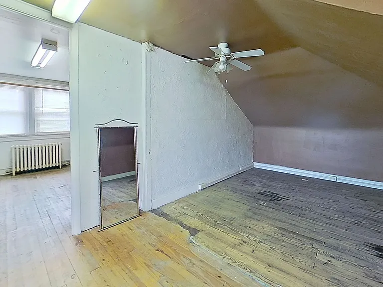 1303 Mount Rose Ave — Photo 8
