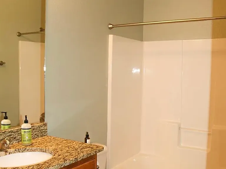 1835 Dillon Wood Dr — Photo 21