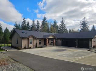 14002 Rainier View Ln SE, Yelm, WA