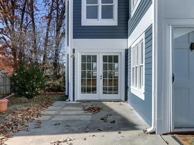 610 Pisgah Church Rd #4 — Photo 3