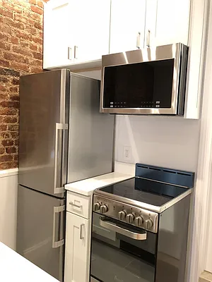 Rented by Sky Management | media 5