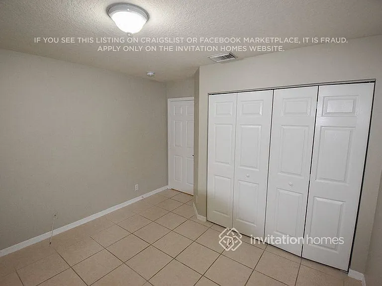 950 SW 164th Ave — Photo 4
