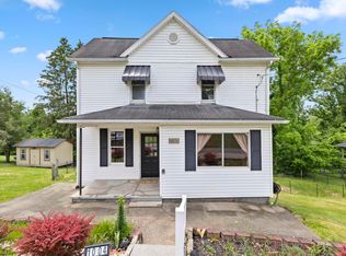 1004 Curtis Ave, Morgantown, WV 26501