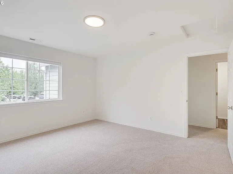 9521 NE Tenny Creek Dr — Photo 9