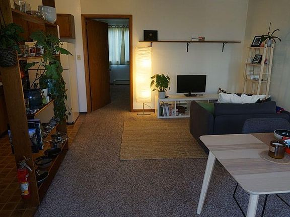 3rd image of 168 N 9th St APT 7