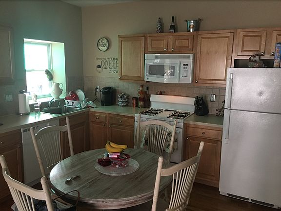 3rd image of 2341 S 12th Street # Fl 2nd