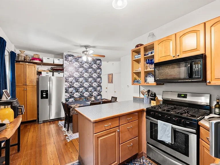 51 Creighton St #1 — Photo 12