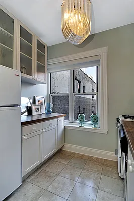 Sold by Corcoran | media 7