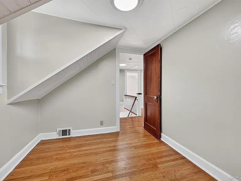 171 West St — Photo 25