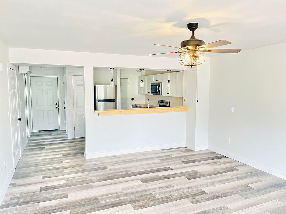 1st image of 16899 S 12th St #1