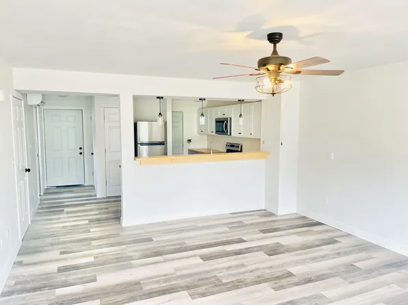 16899 S 12th St #1, Galesville, WI 54630