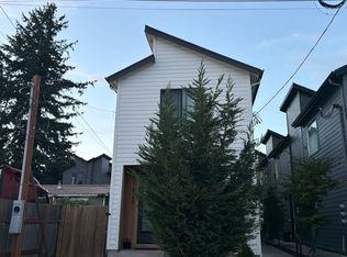 12063 SE Oak St, Portland, OR 97216