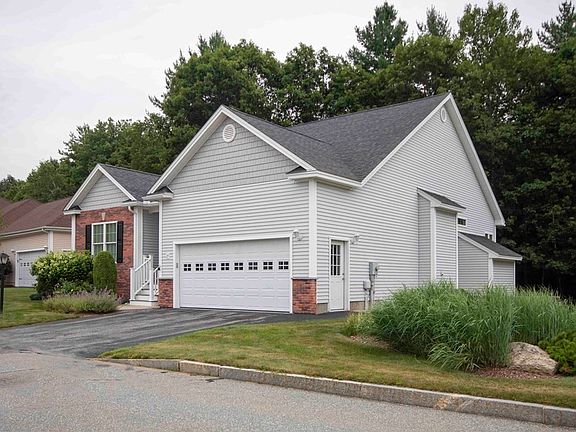 2nd image of 25 Morrison Dr #25