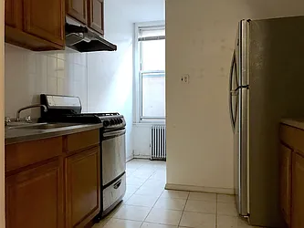 Rented by Capri Jet Realty Corp