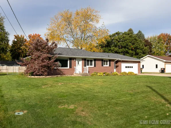 7491 Astronaut Ave, Jenison, MI 49428