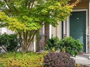 3500 E Lake Sammamish Pkwy SE UNIT 4-104, Sammamish, WA 98075