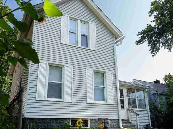 1432 W 6th St, Davenport, IA 52802