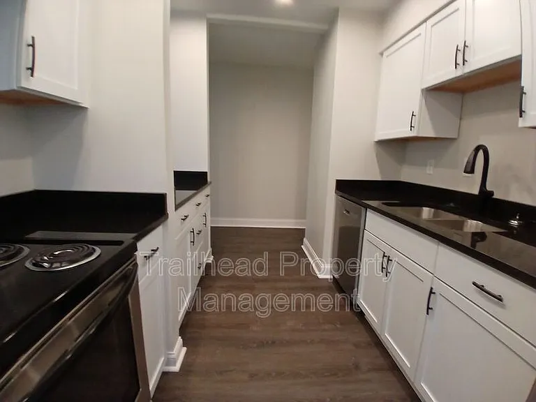2725 Campbell St #2725-1NE — Photo 18