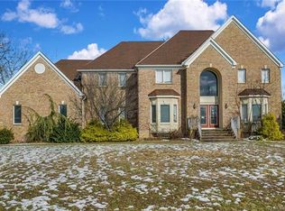 631 Ollie Burke Rd, Jackson, NJ 08527