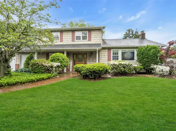 25 Tideway Lane, East Northport, NY 11731