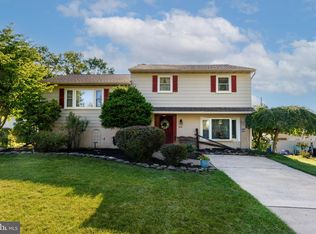 514 Kingston Rd, Harrisburg, PA 17112