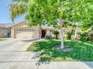 13800 4th St, Parlier, CA 93648