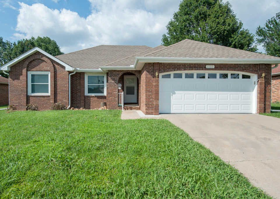 1113 W Maplewood St, Springfield, MO 65807 Zillow