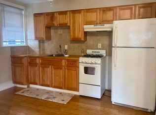 97 Beach Rd APT 1, Winthrop, MA 02152