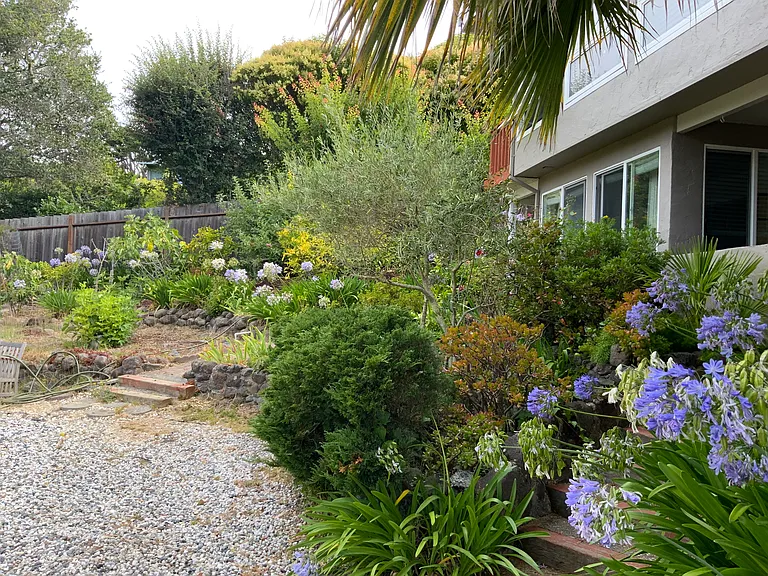 Keats Dr — Photo 11