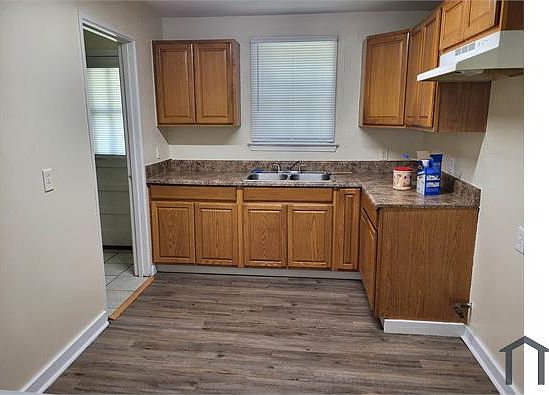 3rd image of 1703 W Dog River Dr
