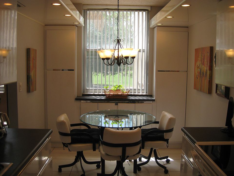 1st image of 4200 Hillcrest Dr APT 210