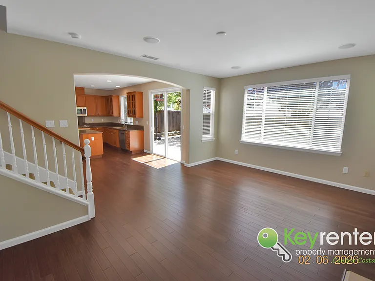 6000 Dalton Way — Photo 5