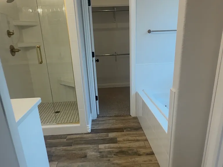 5007 Cy Young Dr — Photo 16