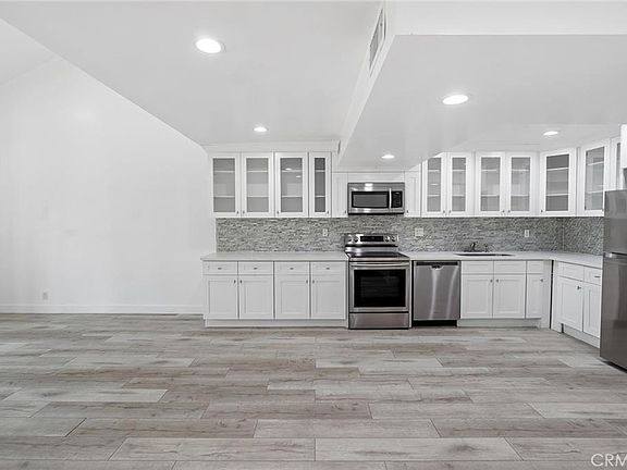 5th image of 23401 Park Sorrento Unit 34
