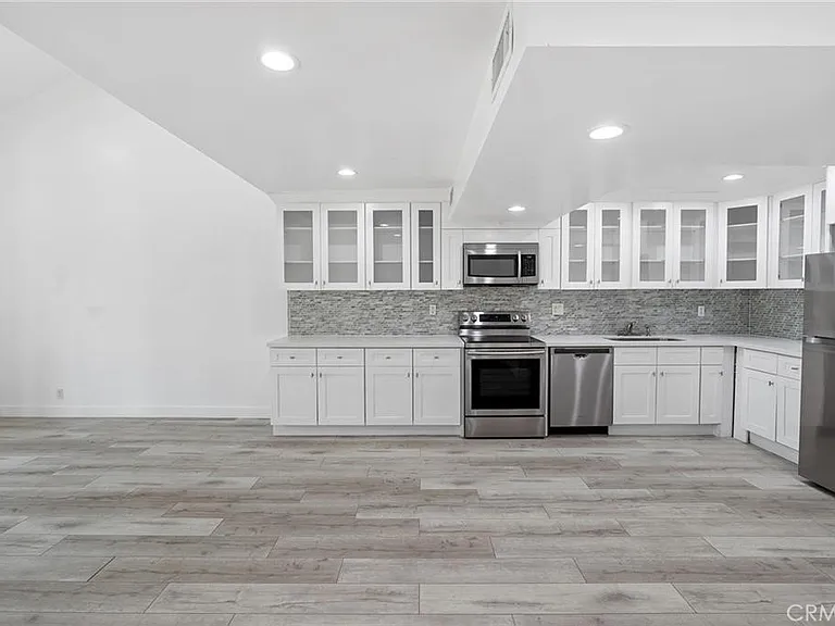 23401 Park Sorrento #34 — Photo 5