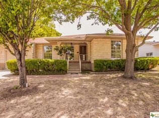 1717 S 39th St, Temple, TX 76504