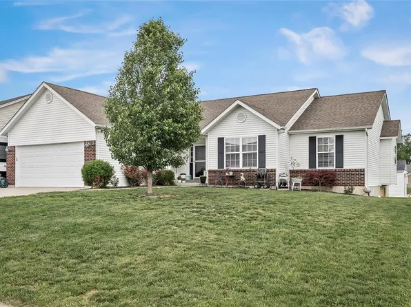 116 Williamsburg Ln, Troy, MO 63379