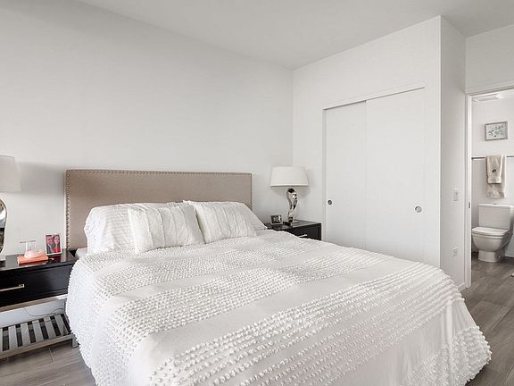 4th image of 7120 N Kierland Blvd #206