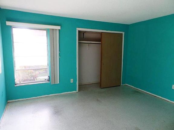 5th image of 1500 Popham Dr APT B27