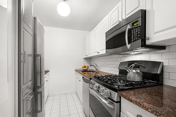 Sold by Douglas Elliman | media 7