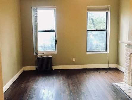 1st image of 464 W 51st St APT 4E
